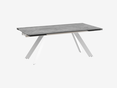 OUTDOOR DINING TABLE ONTARIO